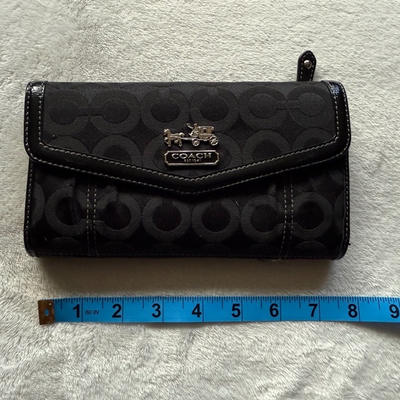 Coach Madison Signature Checkbook Flap Wallet - Picture 4 of 10